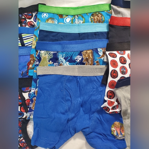 : Lot of 16 NWOT Boys Size 8 sonic spiderman jurassic park boxers briefs - Picture 5 of 10